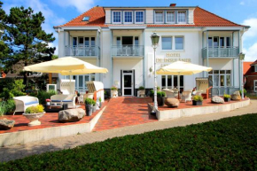 Отель Hotel De Insulåner  Лангеог